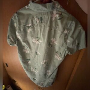 Hollister green floral button up
